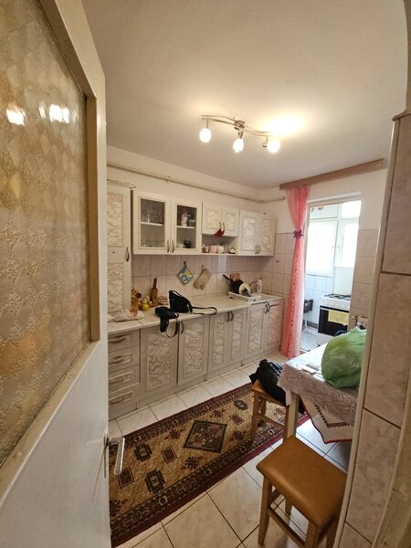 Alexandria, central, 3 camere,